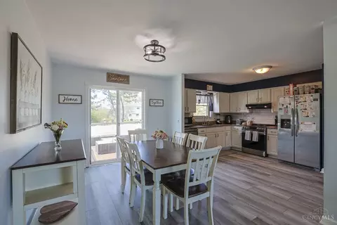 Dining - 5860 Timely Ter, Cincinnati, OH 45233 photo 2 of 4