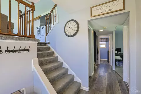 Entry Way - 5860 Timely Ter, Cincinnati, OH 45233 photo 2 of 2