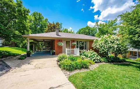 4565 Hubble Rd, Cincinnati, OH 45247