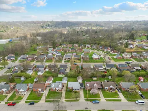 View/Area - 1710 Krylon Dr, Reading, OH 45215 photo 3 of 5