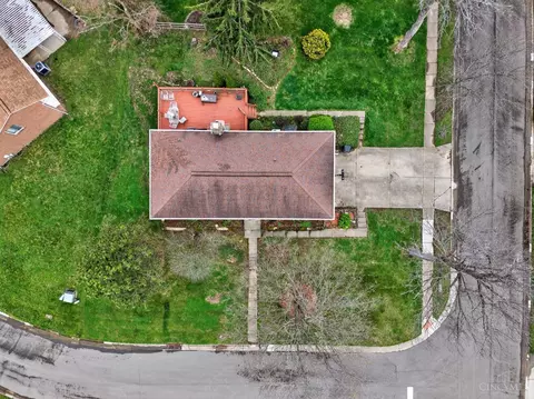 View/Area - 8839 Pollard Pl, Maineville, OH 45039 photo 1 of 10