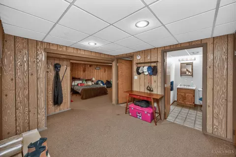 Entry Way - 8839 Pollard Pl, Maineville, OH 45039 photo 6 of 6