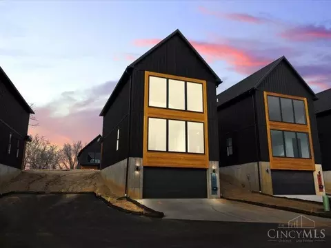 Exterior - 3533 Eden Ave, Cincinnati, OH 45229 photo 3 of 3