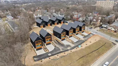 View/Area - 3533 Eden Ave, Cincinnati, OH 45229 photo 3 of 4