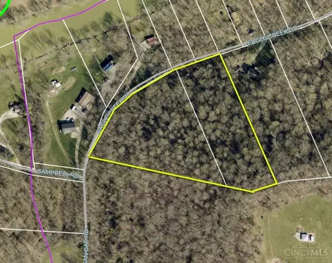 6 Eagle Creek Rd, Huntington Twp, OH 45167