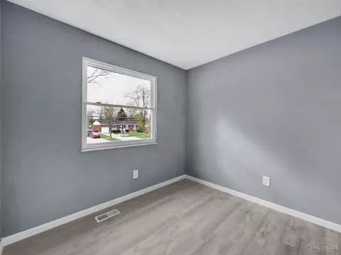 Bedroom - 1034 Kemper Rd, Forest Park, OH 45240 photo 3 of 7