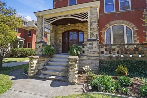 Exterior - 2944 Fairfield Ave, Cincinnati, OH 45206 photo 2 of 15