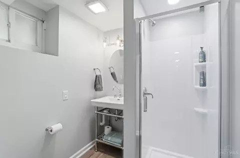 Bath - 2944 Fairfield Ave, Cincinnati, OH 45206 photo 6 of 6