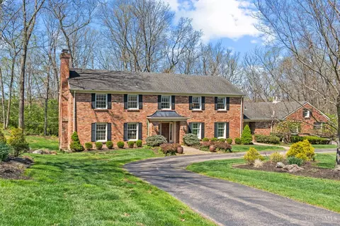 535 Rollingrock Ln, Cincinnati, OH 45255