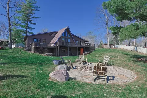 15 Skunk Cv, Sardinia, OH 45171