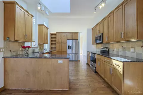 Kitchen - 9306 Bluewing Ter, Blue Ash, OH 45236 photo 1 of 6