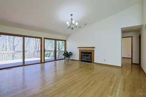 Living - 9306 Bluewing Ter, Blue Ash, OH 45236 photo 2 of 9