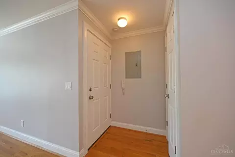 3666 Willowlea Ct, Cincinnati, OH 45208 photo 4