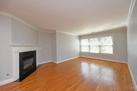 3666 Willowlea Ct, Cincinnati, OH 45208 photo 5