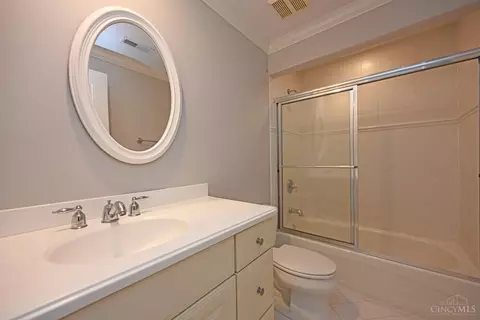 3666 Willowlea Ct, Cincinnati, OH 45208 photo 20