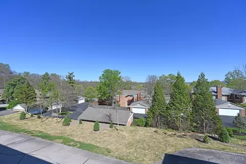 3666 Willowlea Ct, Cincinnati, OH 45208 photo 24