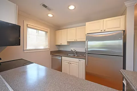 3666 Willowlea Ct, Cincinnati, OH 45208 photo 12