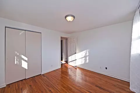 Bedroom - 747 Jarole Dr, Cincinnati, OH 45245 photo 5 of 7