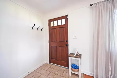 Entry Way - 747 Jarole Dr, Cincinnati, OH 45245 photo 1 of 1