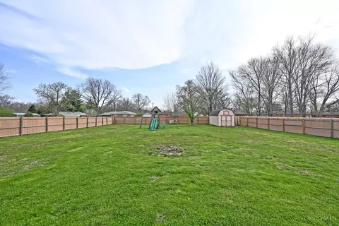 Exterior - 747 Jarole Dr, Cincinnati, OH 45245 photo 6 of 10