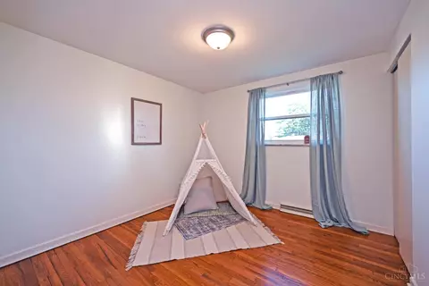 Bedroom - 747 Jarole Dr, Cincinnati, OH 45245 photo 6 of 7
