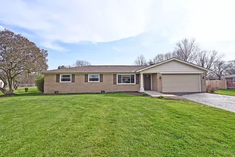 747 Jarole Dr, Cincinnati, OH 45245