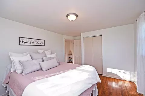 Bedroom - 747 Jarole Dr, Cincinnati, OH 45245 photo 3 of 7