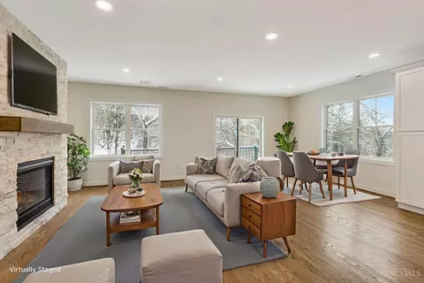 Living - 6845 E Fork Rd, Cincinnati, OH 45227 photo 1 of 10