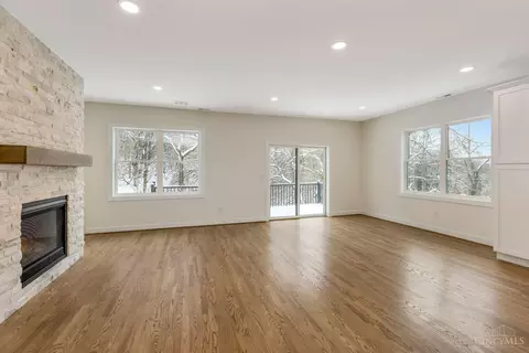 Living - 6845 E Fork Rd, Cincinnati, OH 45227 photo 2 of 10