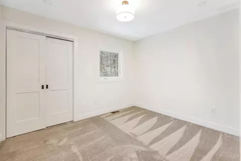 Bedroom - 6845 E Fork Rd, Cincinnati, OH 45227 photo 8 of 10