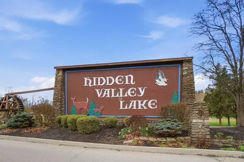 478 Eagleview Dr, Hidden Valley, IN 47025