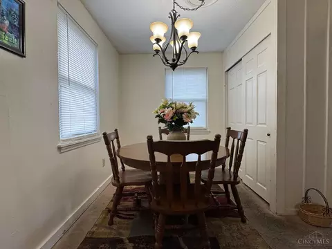 Dining - 196 Orchard Cir, Blanchester, OH 45107 photo 1 of 1