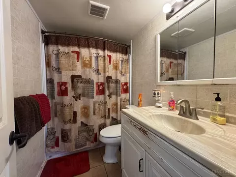Bath - 196 Orchard Cir, Blanchester, OH 45107 photo 1 of 1