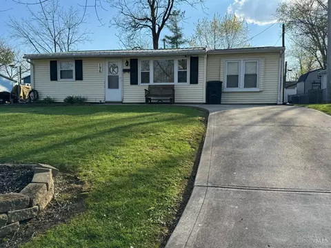 196 Orchard Cir, Blanchester, OH 45107