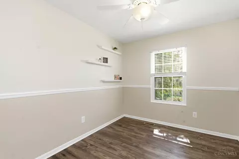 Bedroom - 688 Whippoorwill Dr, Cincinnati, OH 45244 photo 3 of 5