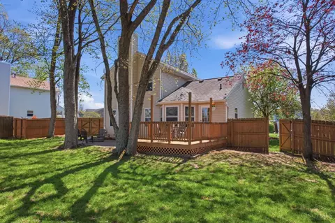 Exterior - 688 Whippoorwill Dr, Cincinnati, OH 45244 photo 7 of 14