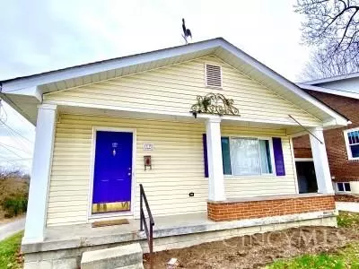 17 Collins St, Oxford, OH 45056