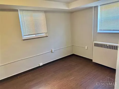 Bedroom - 4843 Reading Rd, Cincinnati, OH 45237 photo 7 of 8