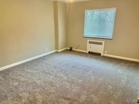 Bedroom - 4843 Reading Rd, Cincinnati, OH 45237 photo 4 of 8