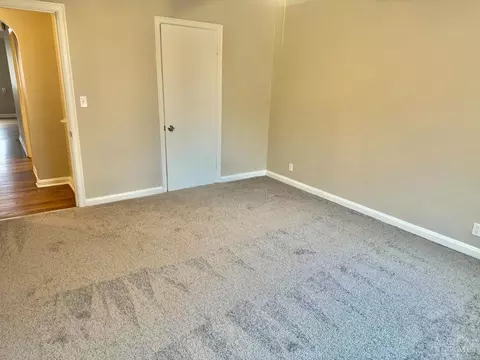 Bedroom - 4843 Reading Rd, Cincinnati, OH 45237 photo 3 of 8