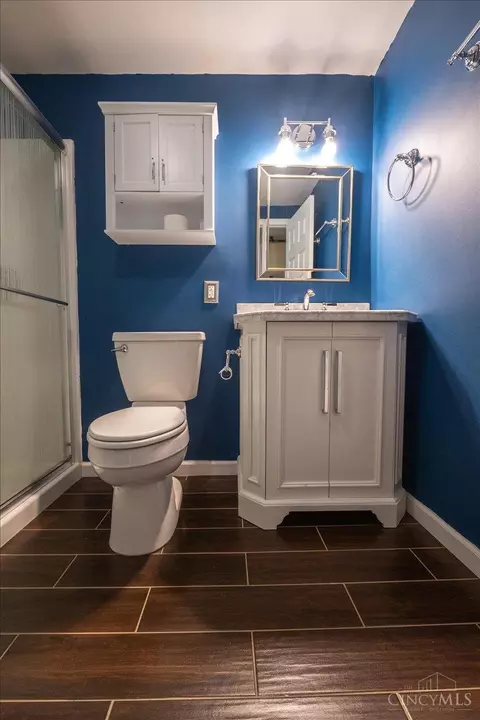 Bath - 3745 Nightingale Dr, Fairfax, OH 45227 photo 5 of 5
