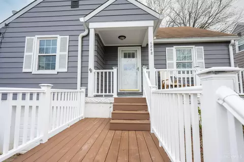 Exterior - 6848 Somerset Dr, Cincinnati, OH 45224 photo 3 of 11