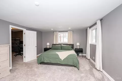 Bedroom - 6848 Somerset Dr, Cincinnati, OH 45224 photo 1 of 5