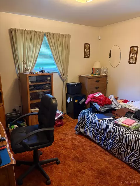 Bedroom - 12016 Second Ave, Cincinnati, OH 45249 photo 3 of 4