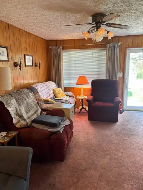 Living - 12016 Second Ave, Cincinnati, OH 45249 photo 1 of 3