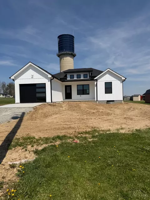9313 Lovers Ln, Leesburg, OH 45135