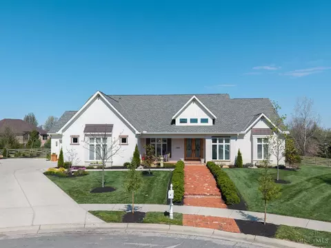 6604 Southampton Ln, West Chester, OH 45069