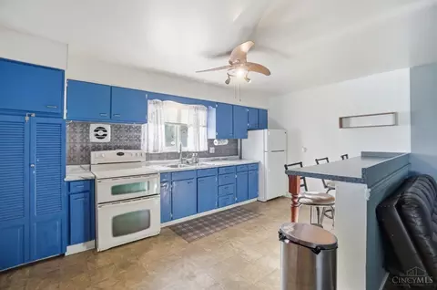Kitchen - 116 Pike St, Reading, OH 45215 photo 1 of 10
