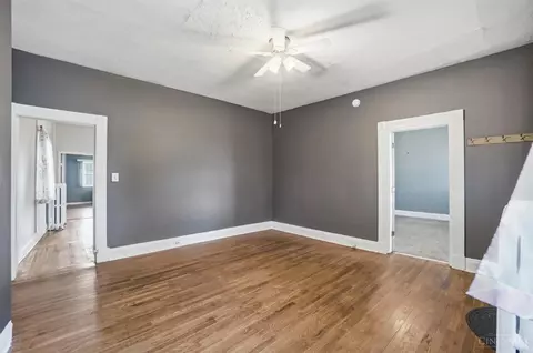 Living - 116 Pike St, Reading, OH 45215 photo 2 of 7