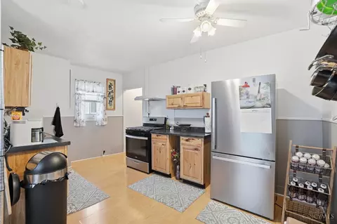 Kitchen - 116 Pike St, Reading, OH 45215 photo 6 of 10